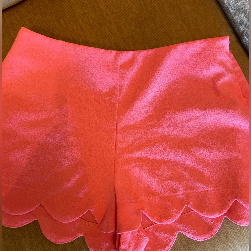 Monteau pink shorts